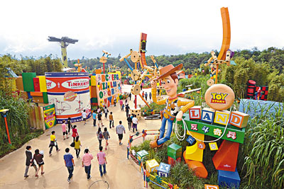 香港迪士尼乐园的精品越贵越抢手