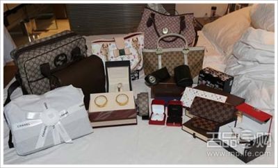 HK败多只LV 23万卡地亚钻戒