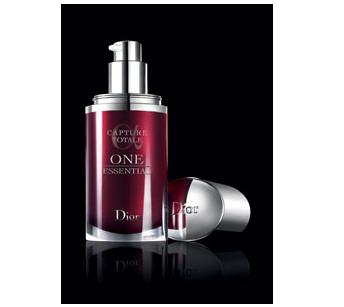 港购推介：6款抗老护肤品还原少女水嫩肌肤