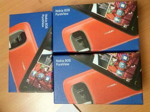 4100万像素 诺基亚808开箱照抢先看