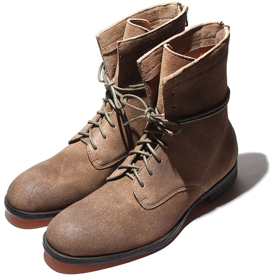 香港本地皮鞋牌HOAX推出意大利皮料军靴