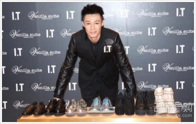 香港购物：Venilla Suite周柏豪出潮鞋