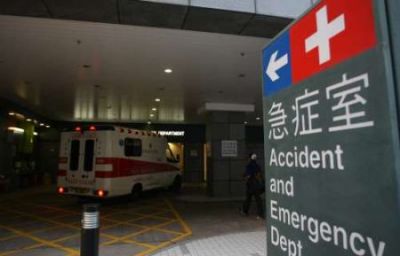 梁振英：“双非”孕妇冲急症室及冲关问题已受控 