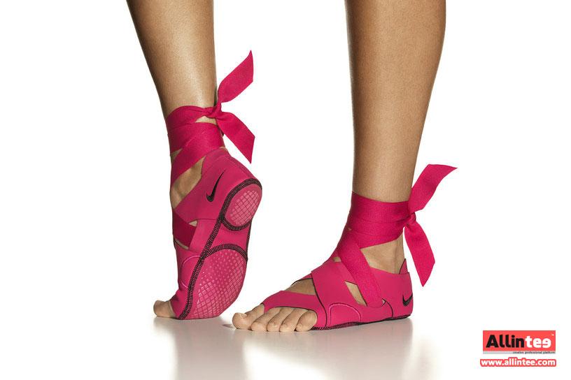 香港时尚购物：Nike Studio Wrap 5合1 瑜伽鞋款