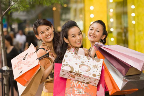 圣诞元旦打折季 港澳旅游扫货去