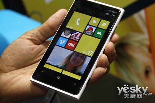 诺基亚Lumia920开卖 每周香港手机报价