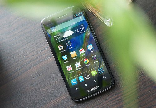 港行10大热门手机排行榜 魅族MX2居首