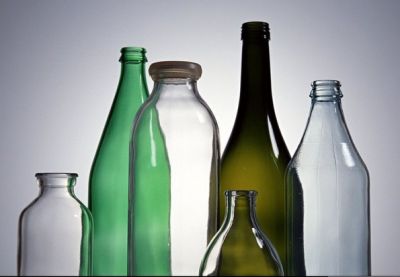 香港酒店回收玻璃瓶造环保地砖