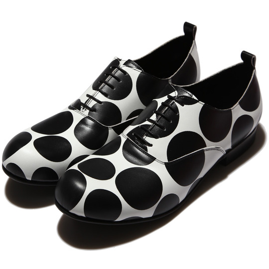 香港时尚购物：COMME des GARÇONS HOMME PLUS圆头皮鞋