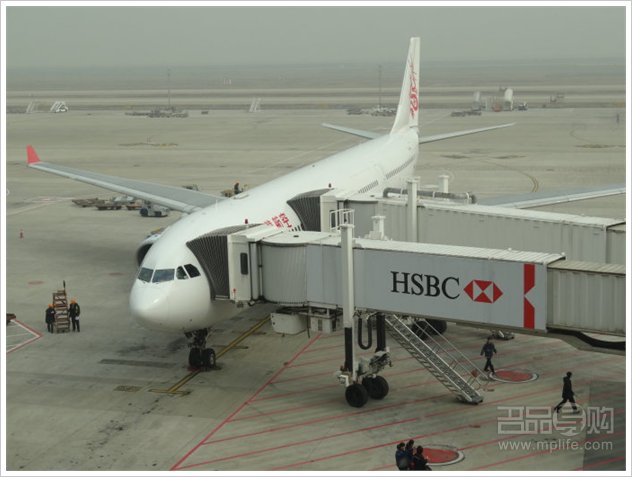 香港行看林峰演唱会偶遇拜神