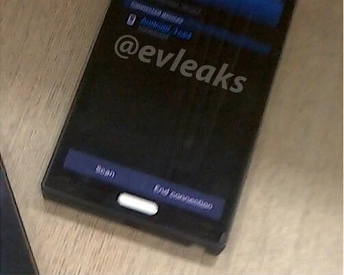 三星Galaxy Note 3原型机曝光 5.99英寸触控屏