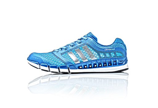 香港购物时尚：adidas ClimaCool revolution跑步鞋
