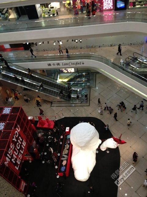 香港购物偶遇钢铁侠3展会