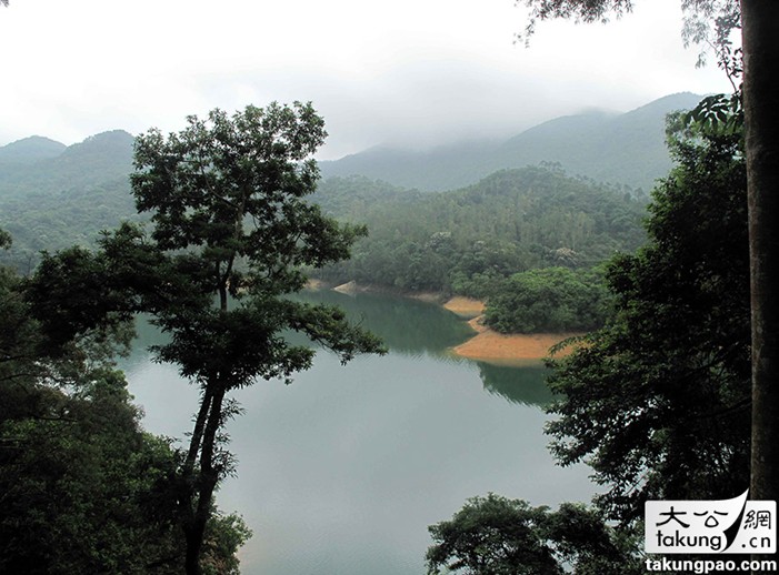 走进香港城门水塘 体验宁静之美