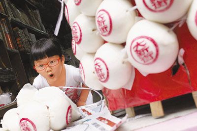 长洲太平清醮期间平安包热卖 度假屋冷清