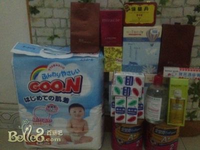 香港金价再次大跌 败金子、IPAD4、兰蔻香水、范思哲晶钻等