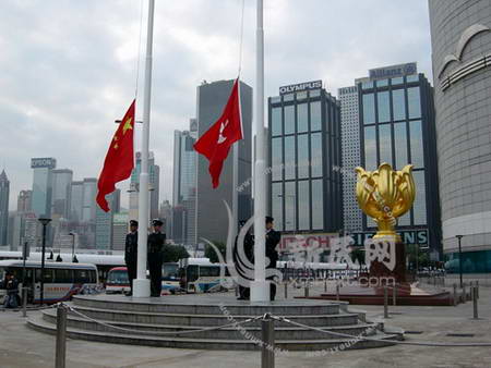 香港政府2017实行15年免费教育 上到高中都免费