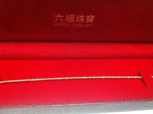 香港YMK精选巴宝莉名牌包8折圣诞优惠