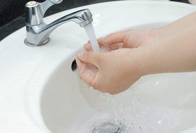 香港手足口病病例增多 赴港旅游需勤洗手消毒