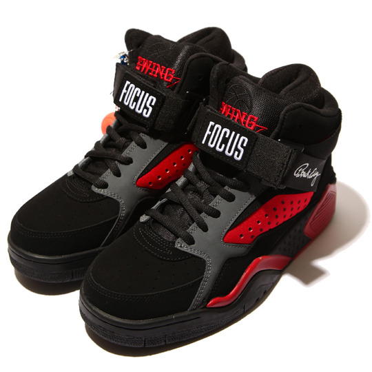 香港购物：Ewing Athletics复活！新推Ewing Focus红黑灰配色球鞋