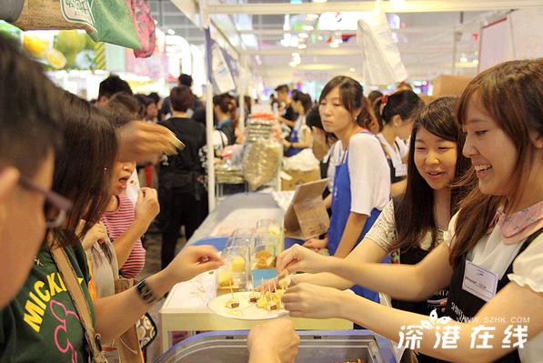2013香港美食展扒手连偷5手机1平板 市民试吃需小心