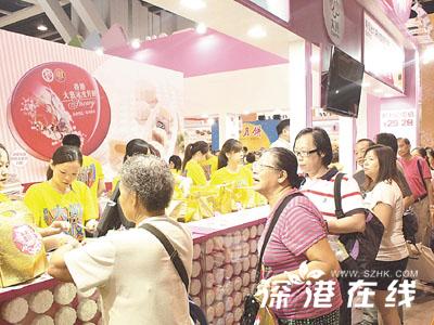 2013香港美食博览月饼大卖 传统月饼最受欢迎