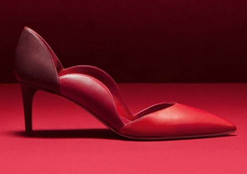 香港购物：华伦天奴（Valentino）红色派对配件 典雅的内敛风韵