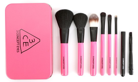 香港购物：3 Concept Eyes 圣诞桃红艳彩套装！