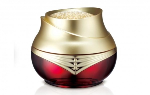 香港购物推荐：Isa Knox（伊诺姿） 最近推出酵精华油面霜