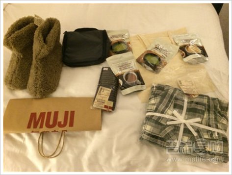 香港晒货：HK暴走购物归来 prada，西太后，ferregamo，UGG等