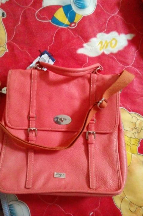 香港晒货：全真皮手感极佳！COBO手袋劲好用