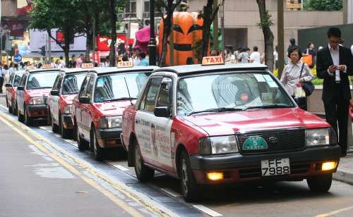滥收车费香港的士司机刑满再犯案 仅针对旅客
