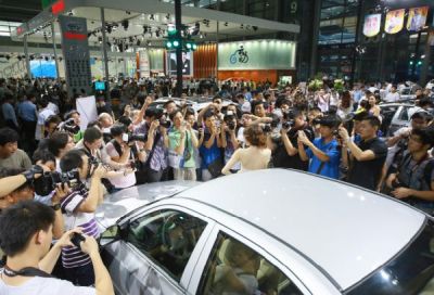 新车绽放紫禁城 5月移师深港澳