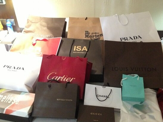 香港晒货：婚前HK纯购败卡地亚,LV,PRADA,GUCCI各种大牌乱入