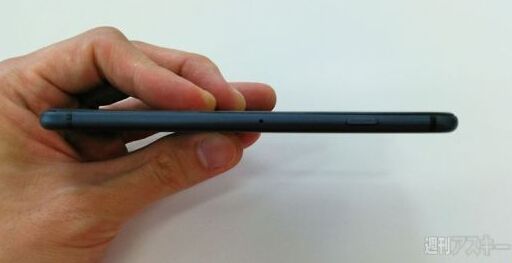 曝深空灰版 4.7英寸iPhone6比One M8小