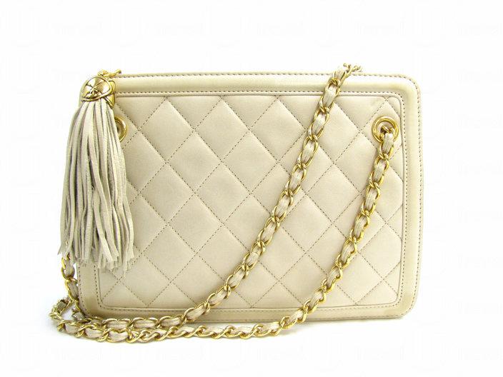 香港打折：BRAND OFF Mikiki 新店扫名牌  首饰$188  手袋$888（LV、Prada、Tiffany等）