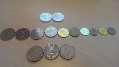 香港疯狂购物归来晒欧米伽手表、卡地亚钻戒&一堆包包