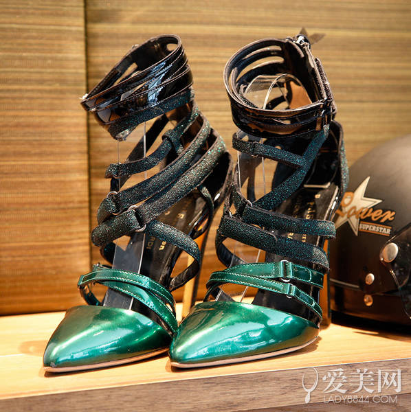 香港时尚：率先预览 Rupert Sanderson 2014秋冬新鞋