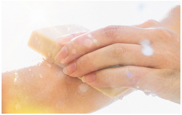 香港购物：Lush（岚舒）面部及身体防晒系列