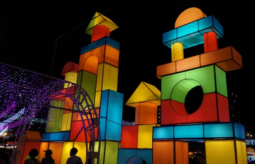 2014香港中秋彩灯之夜，展现中西本土文化