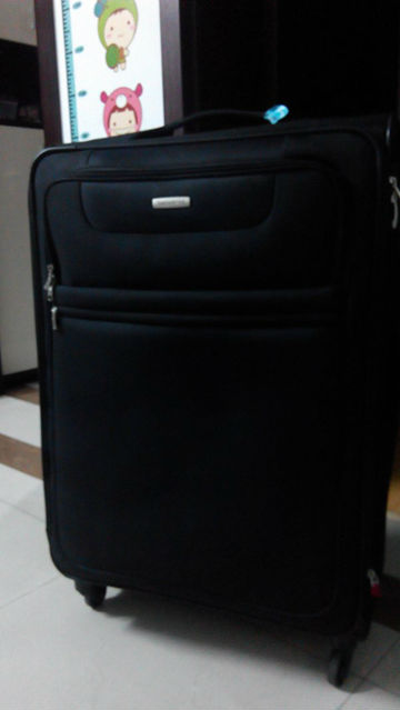 9月香港亲子游——东荟城、迪士尼、PRADA折扣店、MAC、史努比公园