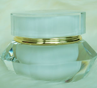 香港购物：揭秘最好用的蜗牛霜 it’s skin伊思晶钻蜗牛霜评测