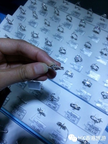 香港血拼败：Ns Luxury钻戒、iphone6