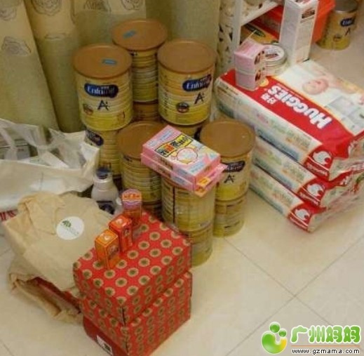 香港晒货：周末过HK拖奶粉、尿片、契尔氏、小甘菊护手霜等护肤品