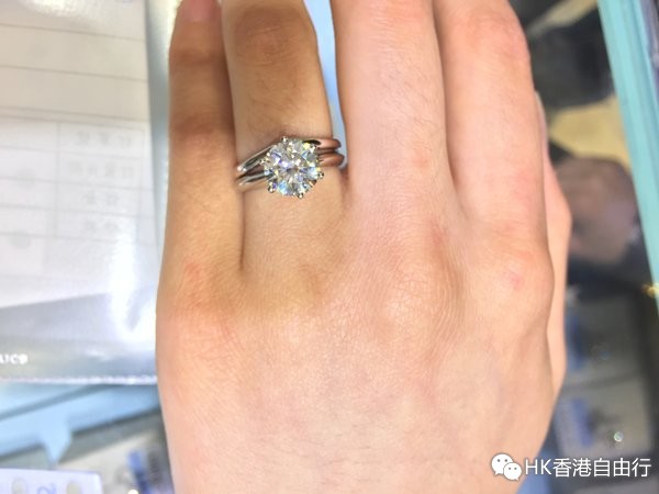 2014年12月18-20日三天二夜婚前购物，闪闪+手镯+鞋子+定做西装