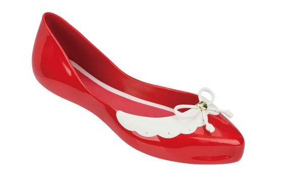 香港购物报价：MEL 2015春夏最受欢迎鱼口平底凉鞋抢先看