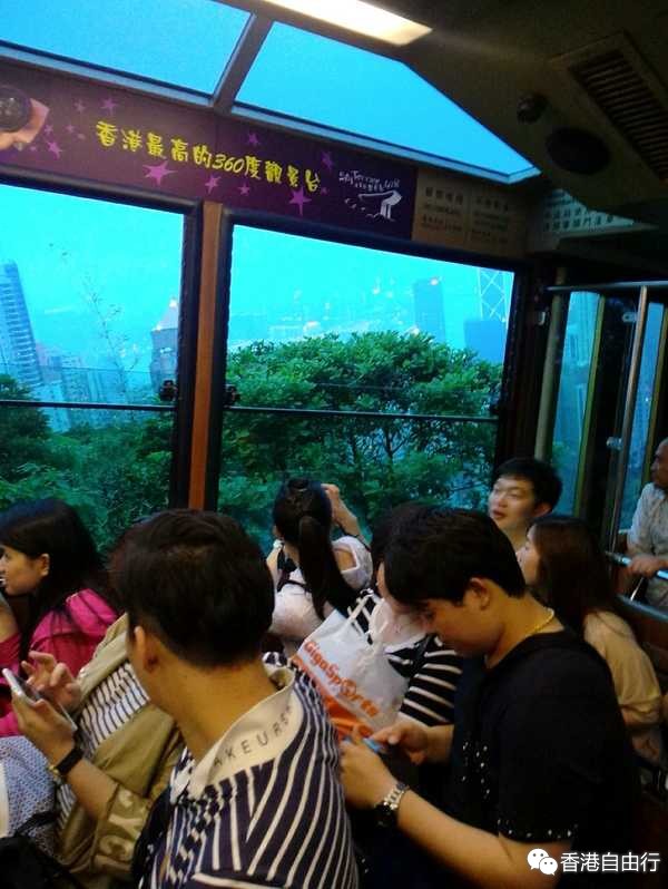 香港五晚六日购物+游玩（太平山顶、阿甘虾餐厅、迪士尼、东荟城Coach、芙拉）