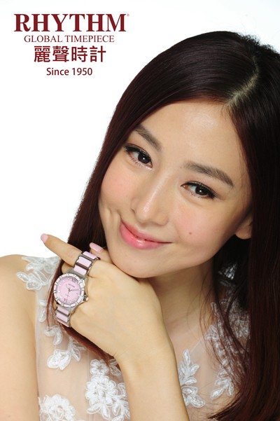 日本Rhythm（丽声时计）施华洛世奇水晶粉红女装手表6折独家限量优惠：HK$894