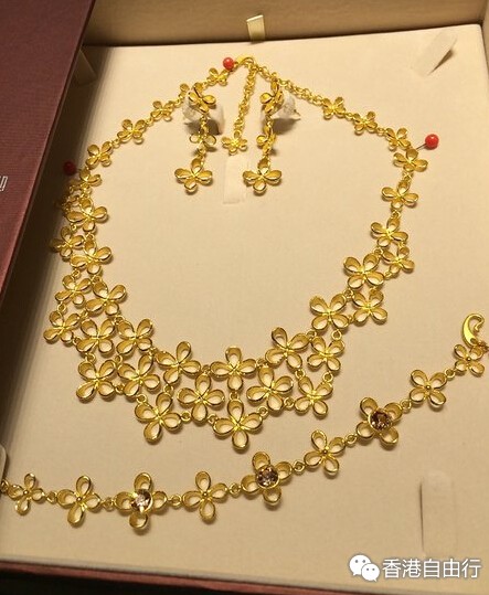 香港晒货：6月21日婚前采购（周生生金饰、1克拉闪闪、卡地亚钻戒）