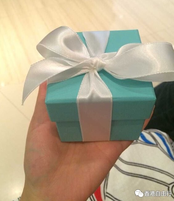 香港自由行攻略：拼个假说走就走港澳行（购钻戒、蒂芙尼对戒+海洋公园游玩+桥底辣蟹）